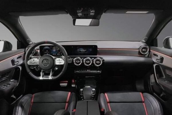 Mercedes-Benz Classe A 35 – Image 11
