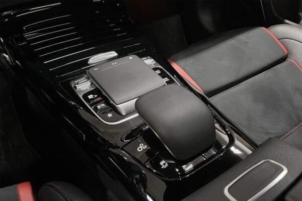 Mercedes-Benz Classe A 35 – Image 22
