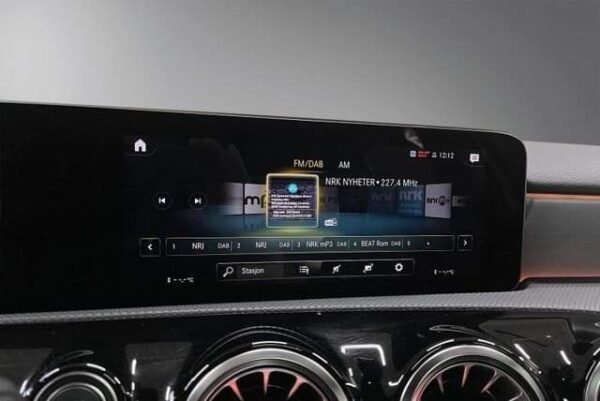 Mercedes-Benz Classe A 35 – Image 28