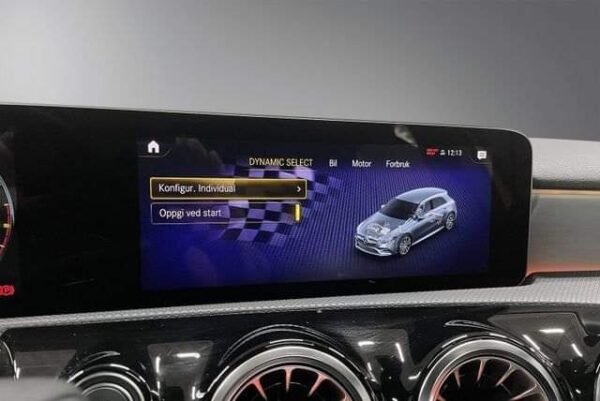 Mercedes-Benz Classe A 35 – Image 33