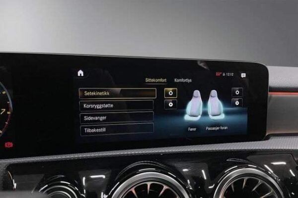 Mercedes-Benz Classe A 35 – Image 32