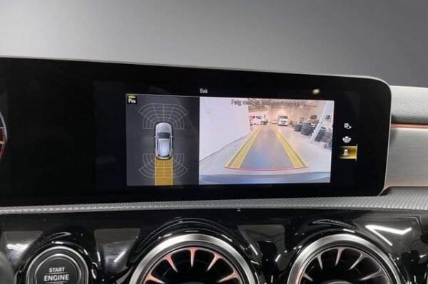 Mercedes-Benz Classe A 35 – Image 36