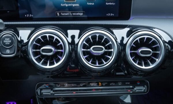 Mercedes-Benz Classe A 220 – Image 22