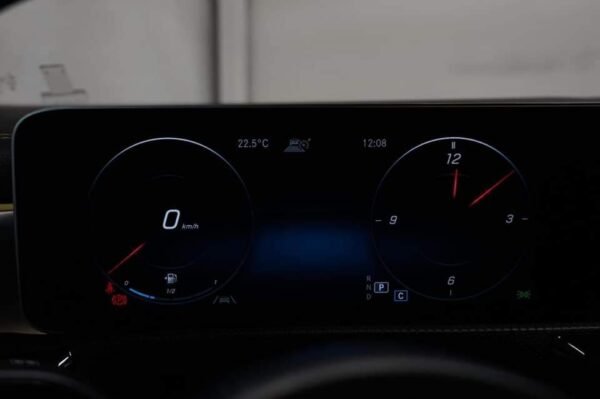 Mercedes-Benz Classe A200 – Image 25
