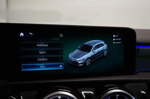 Mercedes-Benz Classe A200 – Image 36