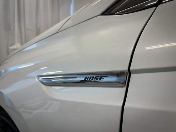 Renault Megane – Image 14