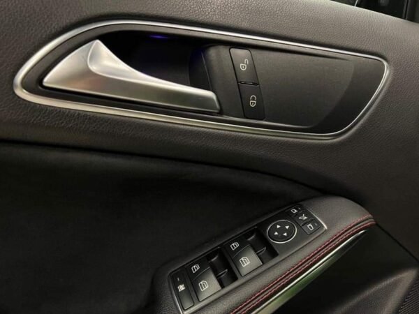 Mercedes-Benz classe A180 – Image 55