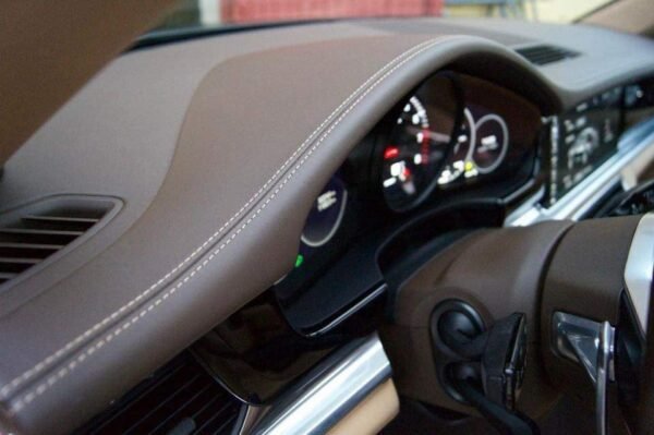 Porsche Panamera – Image 28