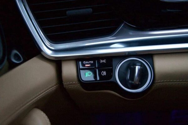 Porsche Panamera – Image 26
