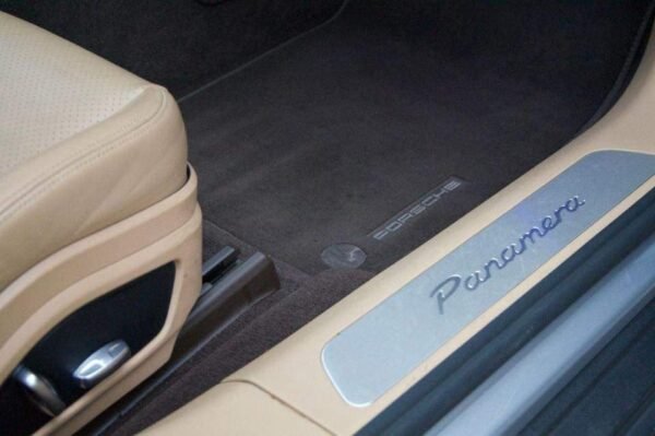 Porsche Panamera – Image 34