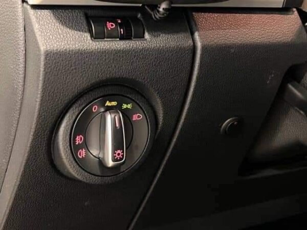 Volkswagen Amarok – Image 32
