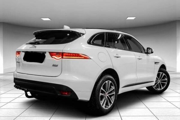 Jaguar F-PACE – Image 6