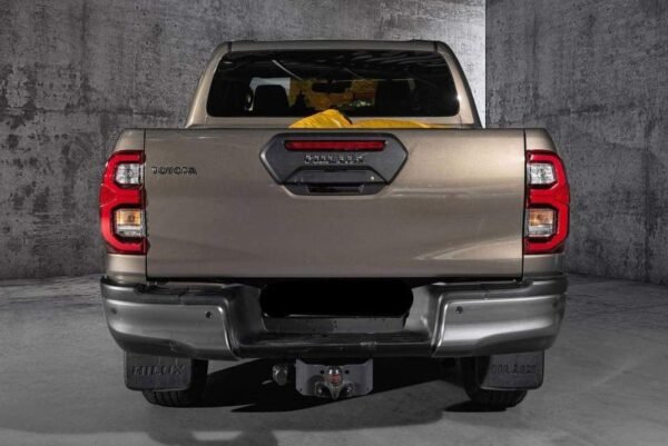 Toyota HiLux – Image 3
