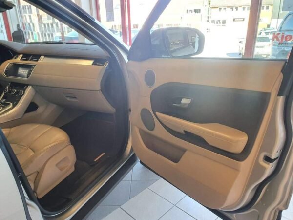 Range Rover Evoque – Image 17