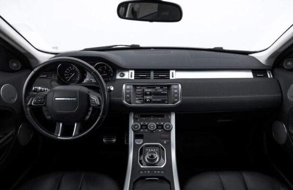Range Rover Evoque – Image 13