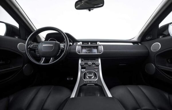 Range Rover Evoque – Image 12