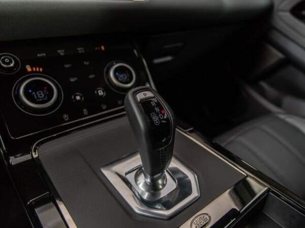 Land Rover Range Rover Evoque – Image 21