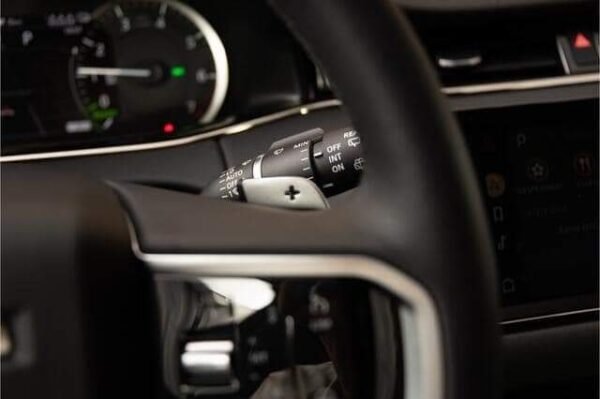 Land Rover Range Rover Evoque – Image 22
