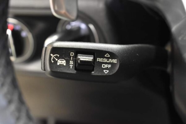 Porsche Macan S – Image 21