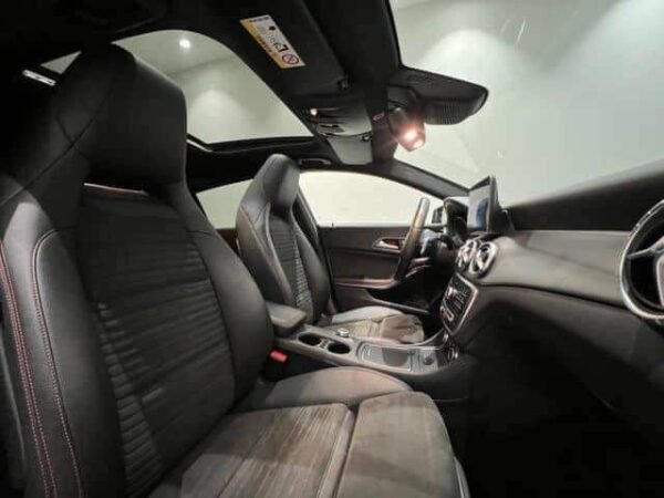 Mercedes-Benz CLA 180 – Image 23