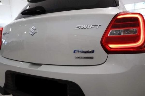 Suzuki Swift – Image 7