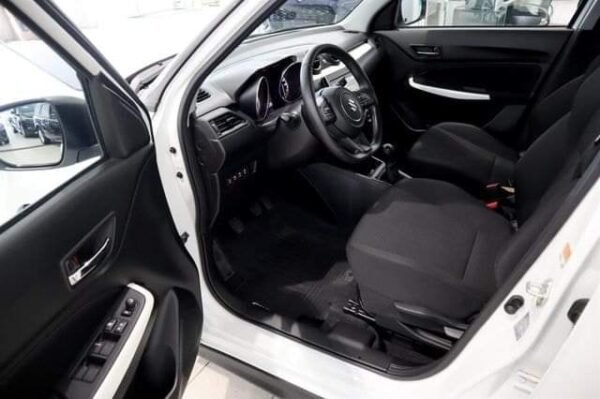 Suzuki Swift – Image 17