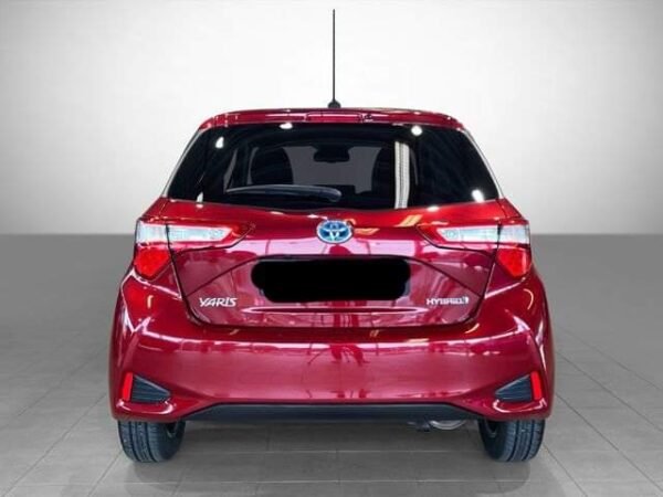 Toyota Yaris – Image 8