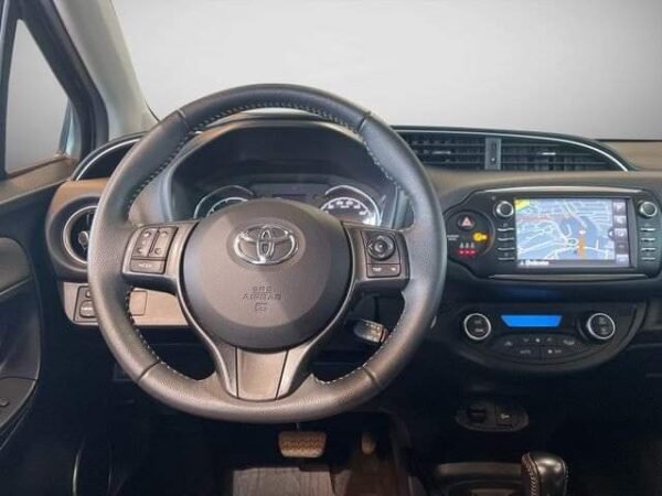 Toyota Yaris – Image 12