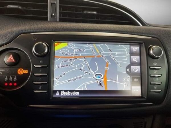 Toyota Yaris – Image 16