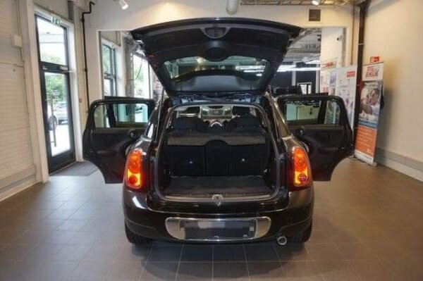 MINI COOPER Countryman D – Image 9