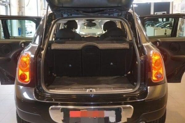 MINI COOPER Countryman D – Image 8