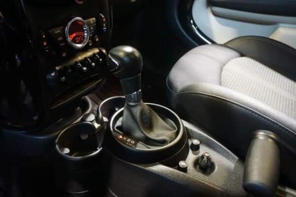 MINI COOPER Countryman D – Image 29
