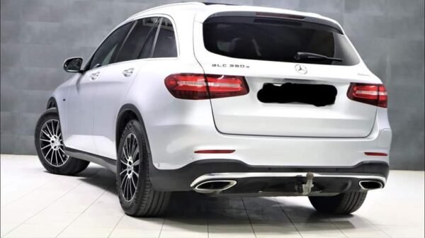 Mercedes-Benz GLC 350e – Image 8