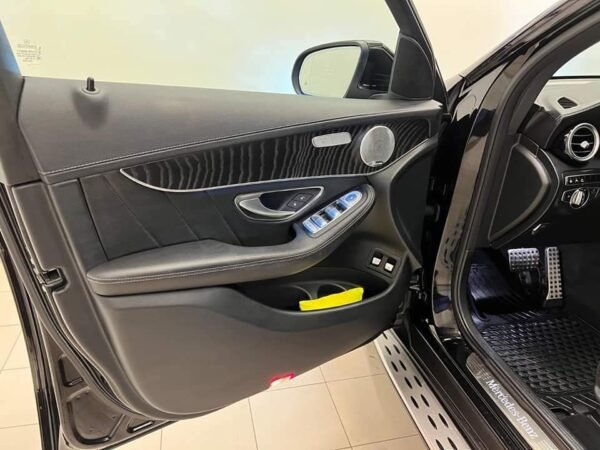 Mercedes-Benz GLC 220d – Image 31