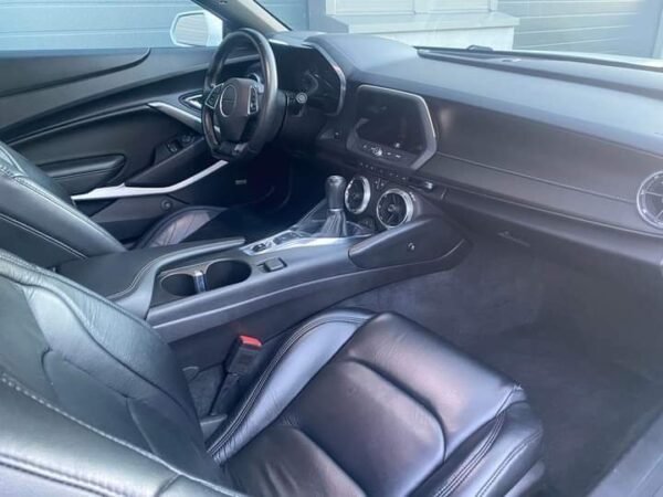 Chevrolet Camaro – Image 31