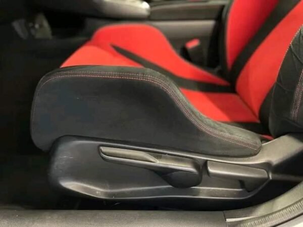Honda Civic – Image 12