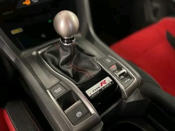 Honda Civic – Image 15