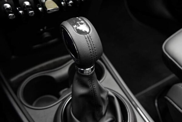 MINI Cooper Countryman – Image 13