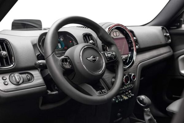 MINI Cooper Countryman – Image 12