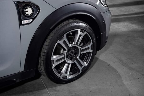 MINI Cooper Countryman – Image 19