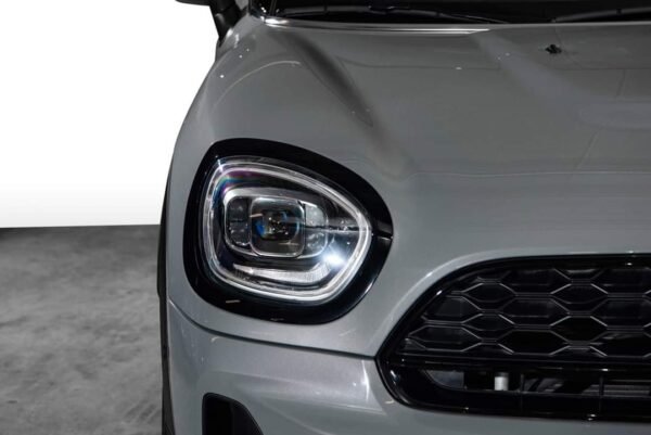 MINI Cooper Countryman – Image 28