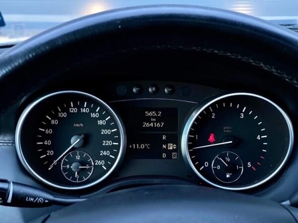 Mercedes-Benz GL 320 – Image 10
