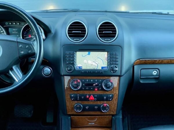 Mercedes-Benz GL 320 – Image 40