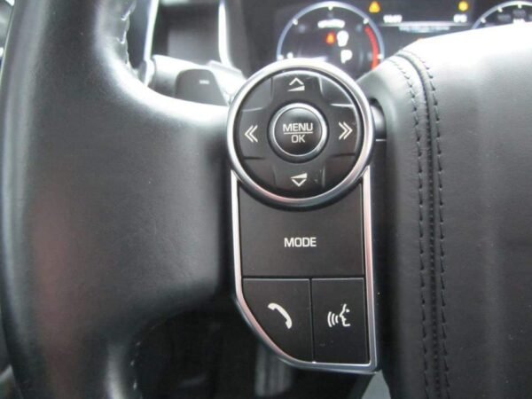 Range Rover – Image 8