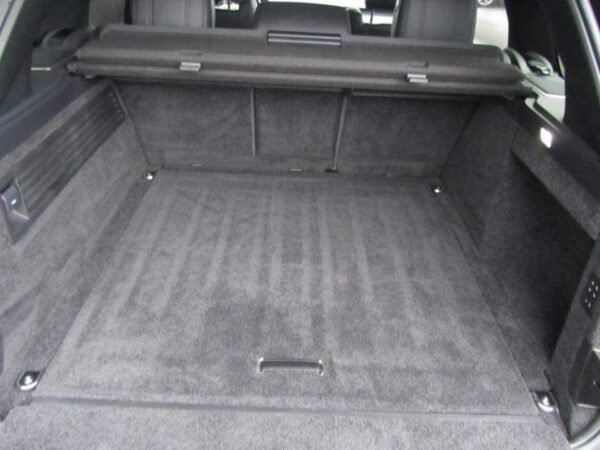 Range Rover – Image 7