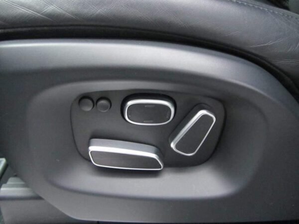 Range Rover – Image 26