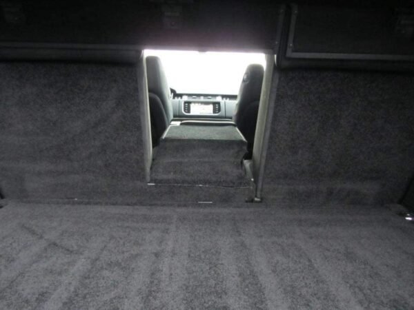 Range Rover – Image 29