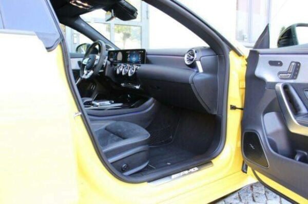 Mercedes-Benz CLA 45S – Image 20