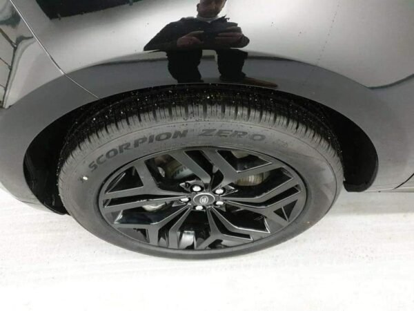 Range Rover Evoque – Image 11