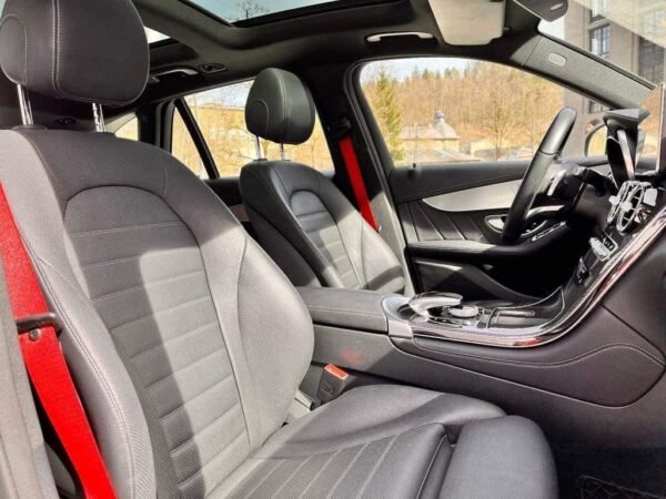 Mercedes-Benz GLC 43 – Image 16
